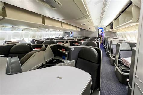 american airlines 772 business class|A review of American Airlines business class on the Boeing 777 from.